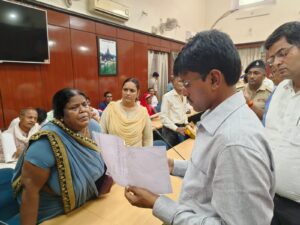 Pitru Paksha 2023 में Social Worker की होगी भागेदारी - DM Dr. Thiyagarajan SM's Guideline - Exclusive - AnjNewsMedia Presentation